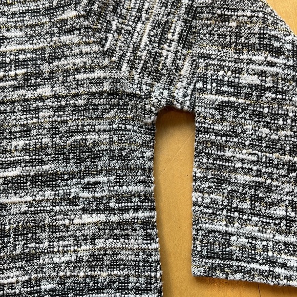 KMW girls dress size 12. Sparkles of gold woven throughout, 3/4 length sleeve - Picture 4 of 5